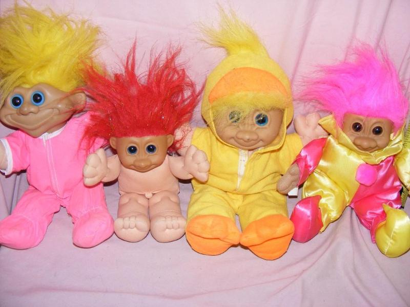 lot 263 image: Lot of 4 Troll Dolls...