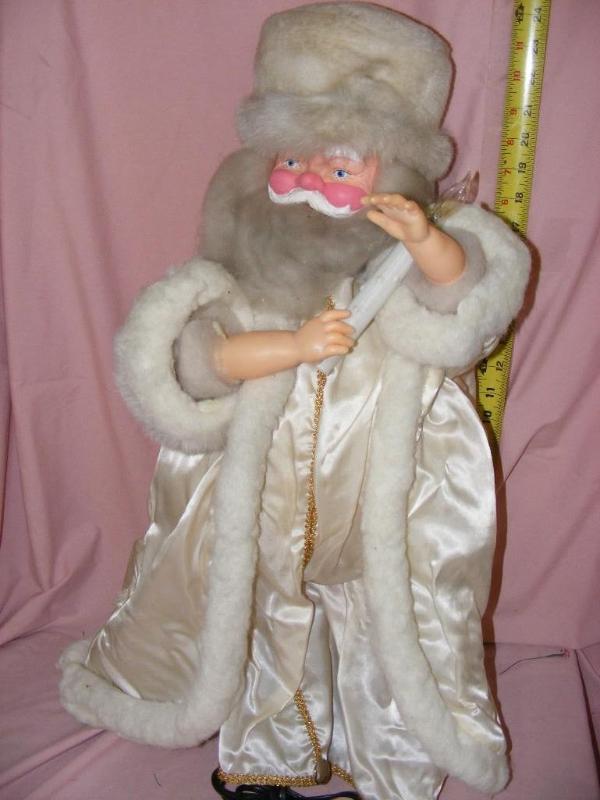 lot 50 image: Light up Santa, animated lig...