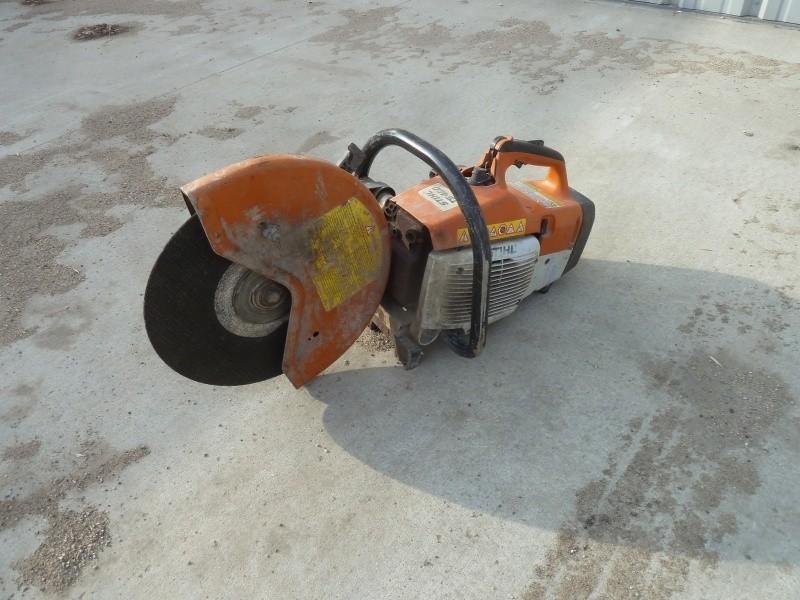 Stihl Cement saw Model TS400 Looks...