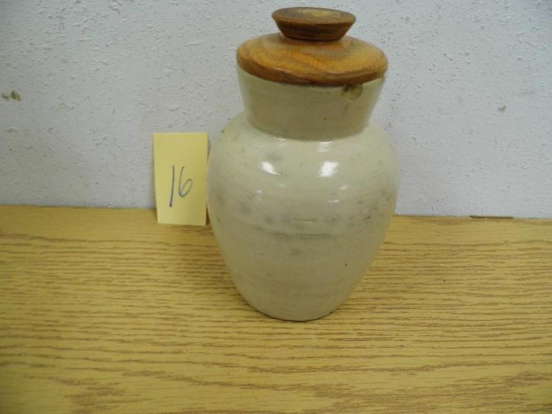 Snugg Jar - handcrafted lid - small...