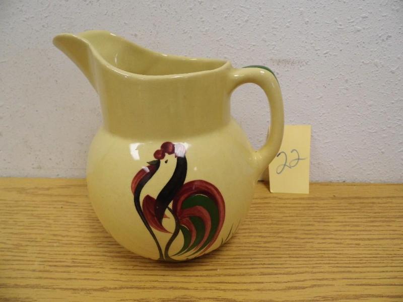 USA Rooster Pitcher - small chip on...