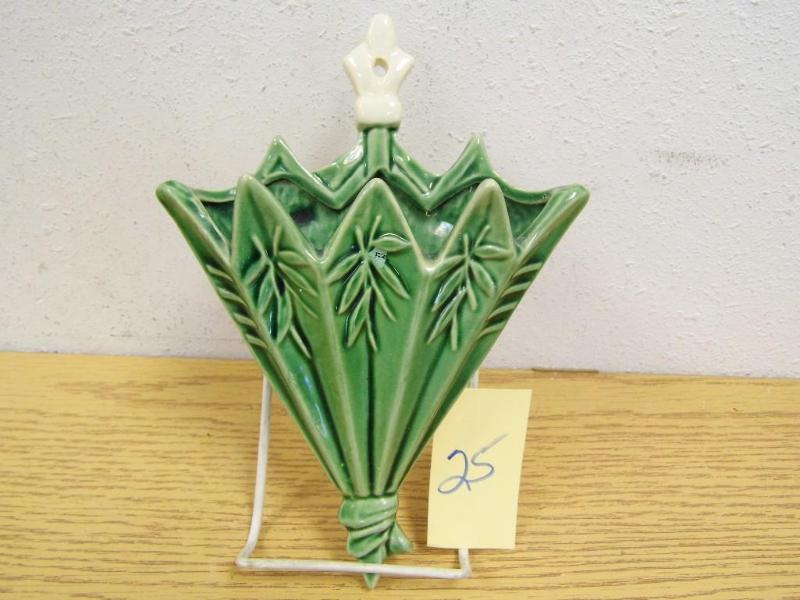 McCoy Wall Pocket - cmall chip on b...