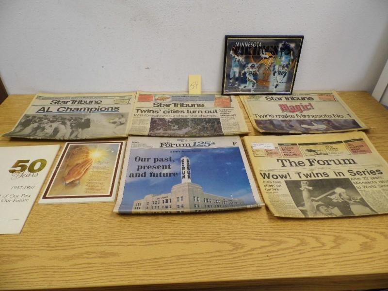 Lot of Newspapers celebrating the M...