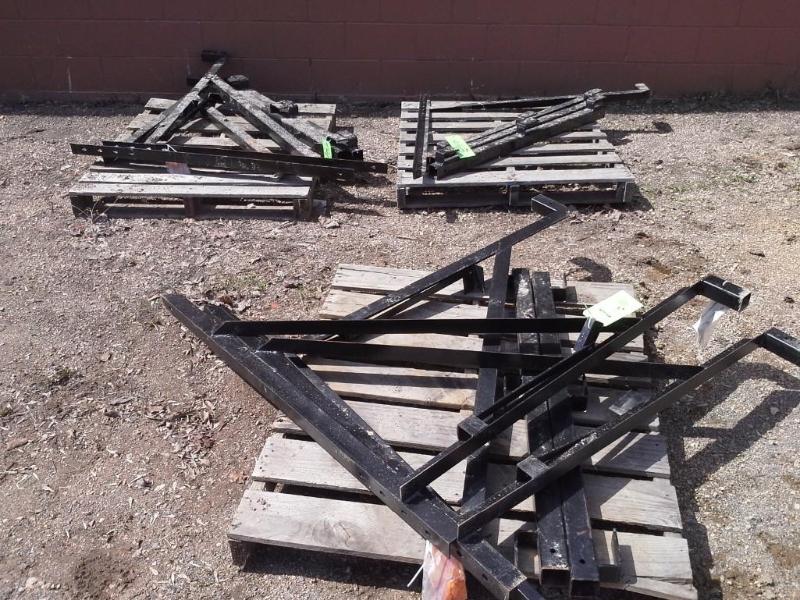 Hanging Brackets