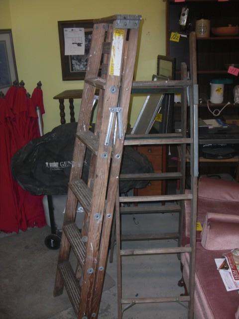 lot 40 image: 2 OLD Step ladders. 