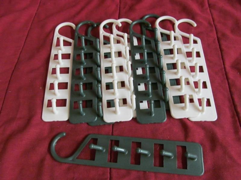 10 Plastic Closet Organizing Hanger...