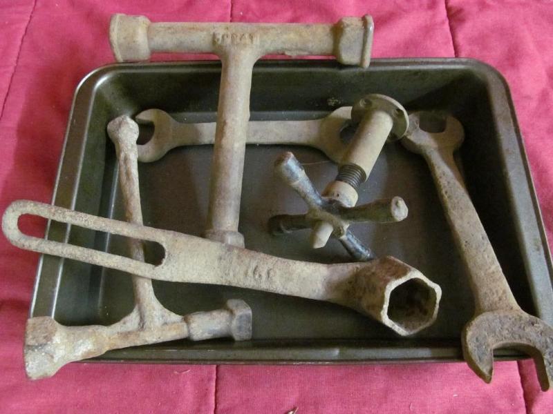 Cake Pan of Vintage Wrenches - Ts,...
