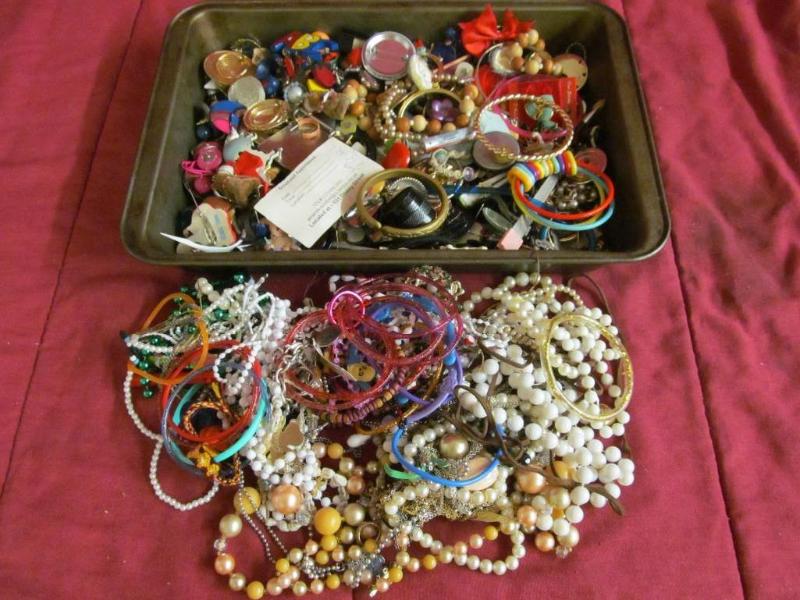 Costume Jewelry in a Cake Pan - Ear...