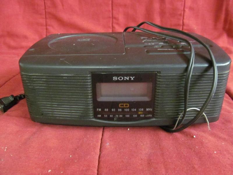 Sony AMFM&nbspCD Player Alarm Clo...