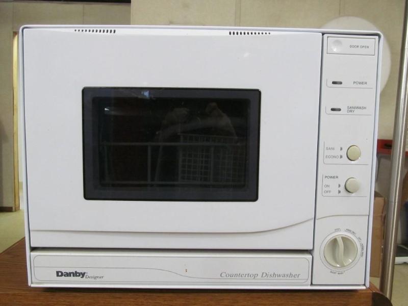 Danby Dishwasher - Clean and in Goo...