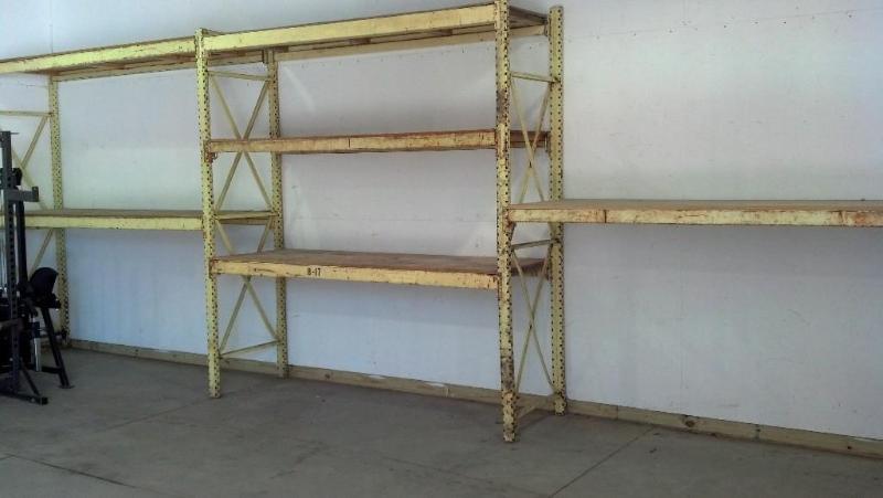Pallet Racking. 2 - 9 ft. cro...