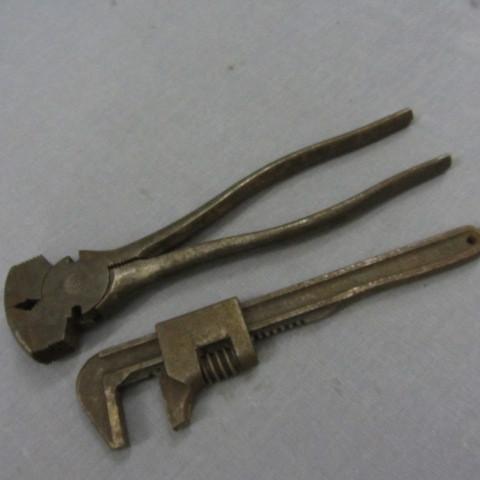 Champion Tool Co fencing pliers, #9...