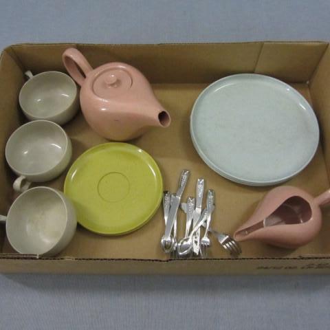 Russel Wright childs play set 195...