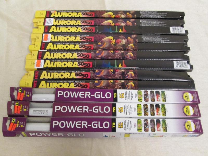 lot 153 image: Lot of 12 aquarium fluorescent bulb...