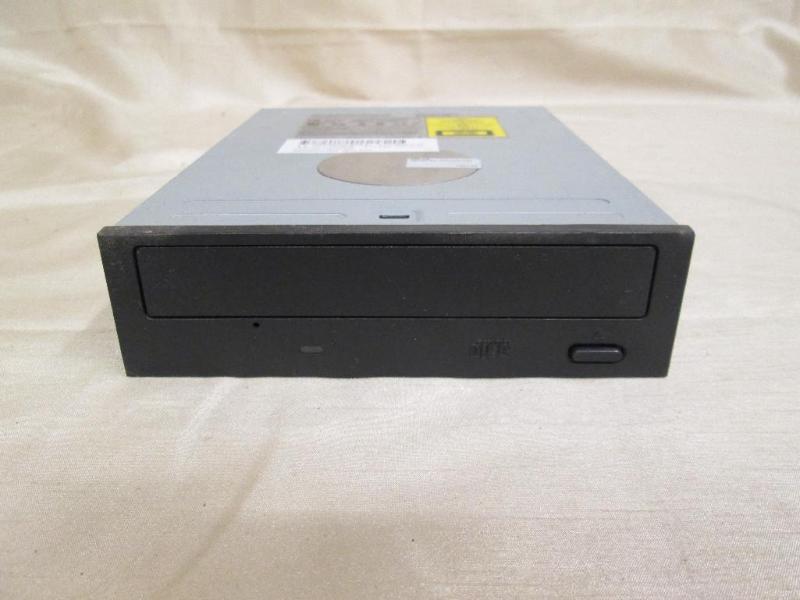 lot 175 image: Compaq CD-Rom Drive model LTN-4865....