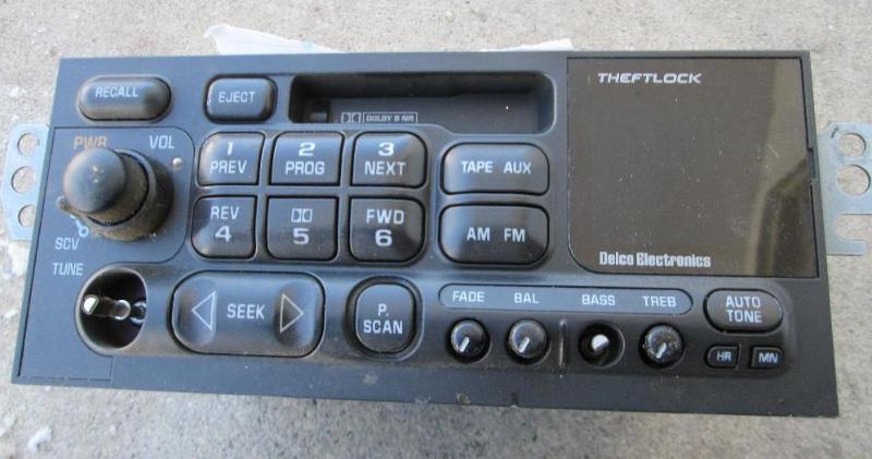 lot 2 image: Delco electronics Tape car stereo d...