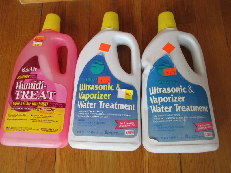 lot 211 image: Humidifier and vaporizer treatments...