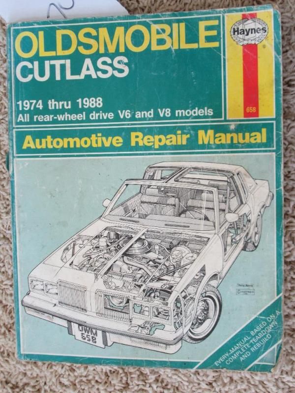 lot 70 image: Oldsmobile Cutlass 1974 - 1988 manu...