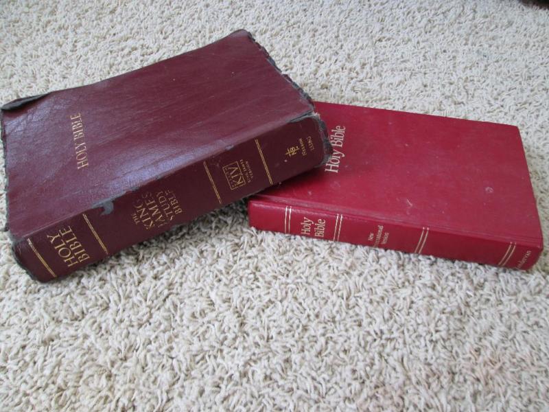 lot 78 image: King James and NIV bibles...