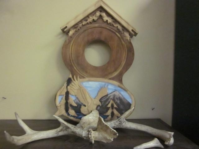 lot 47 image: Wooden decorative and painte...