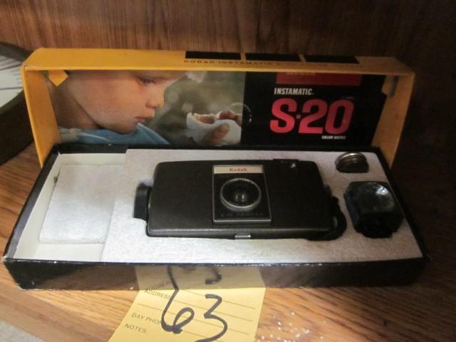 lot 63 image: Vintage Kodaz S-20 camera, new in b...