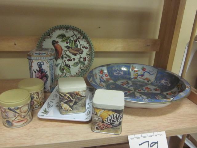 lot 79 image: Lot of decorative tins and canniste...
