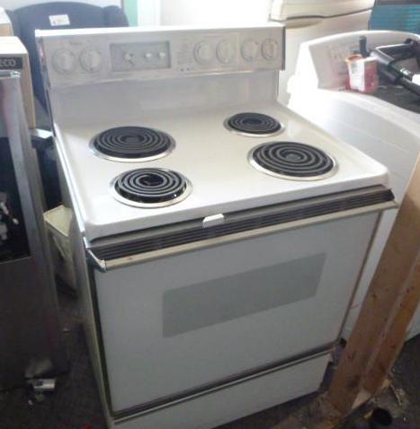 lot 12 image: Whirlpool Electric Stove   ...