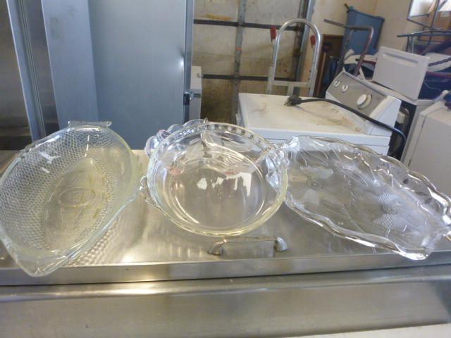 lot 34 image: Glass Dishware and Glass Pie Plate...