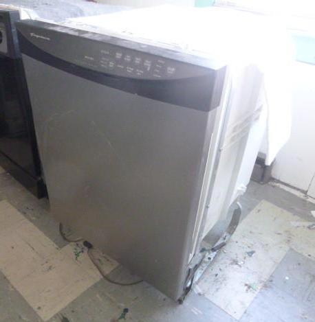 lot 8 image: Frigidaire Stainless Steel Dishwash...