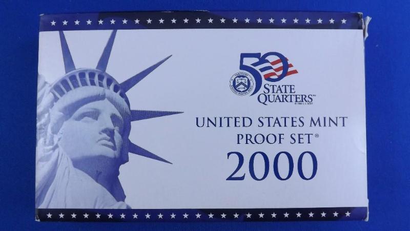 2000 US Mint Proof Set, wCOA...