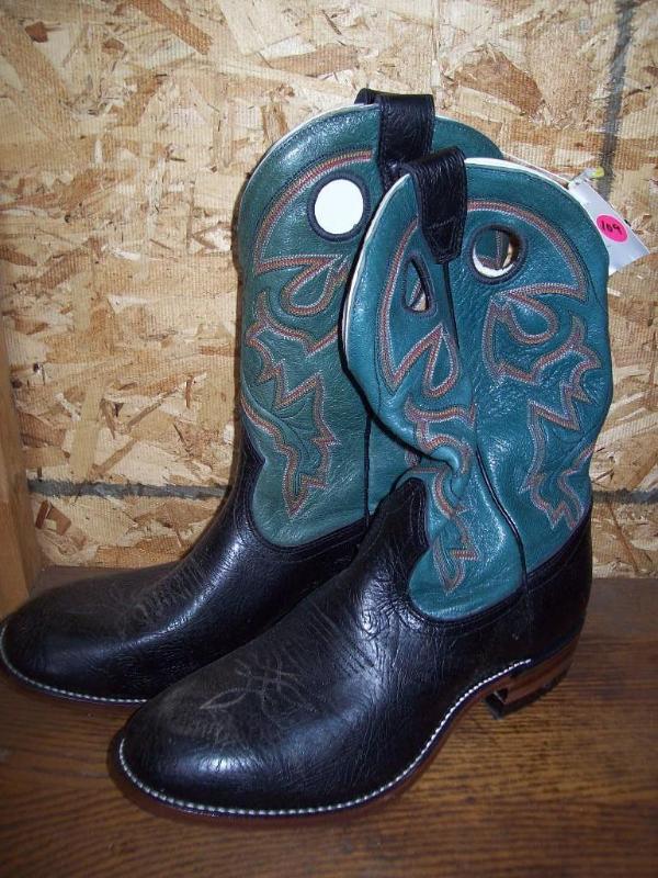 lot 109 image: Mens Boulet Cowboy Boots -New...