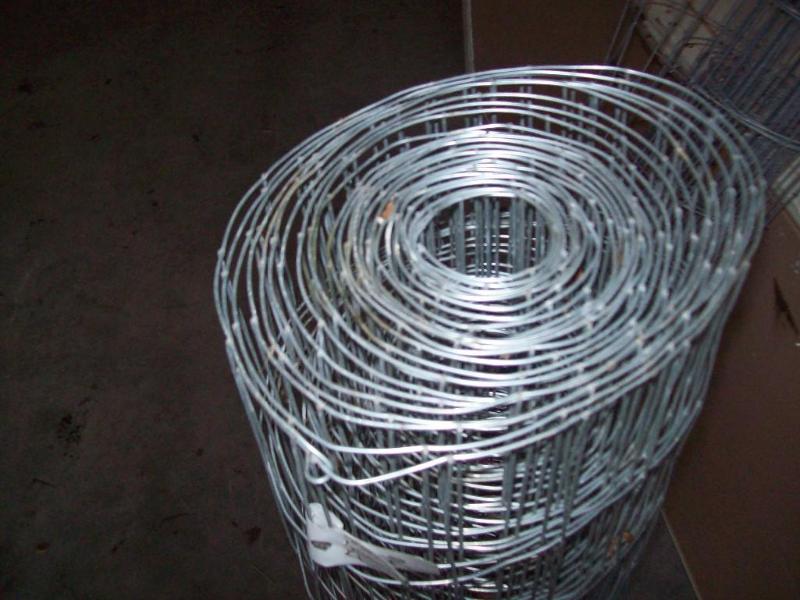 lot 36 image: Fencing Material - 2 rolls...