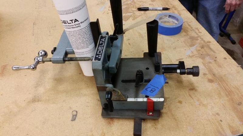 lot 87 image: Delta Tenoning Jig