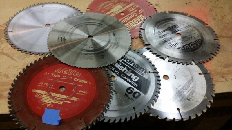 lot 95 image: Saw Blades