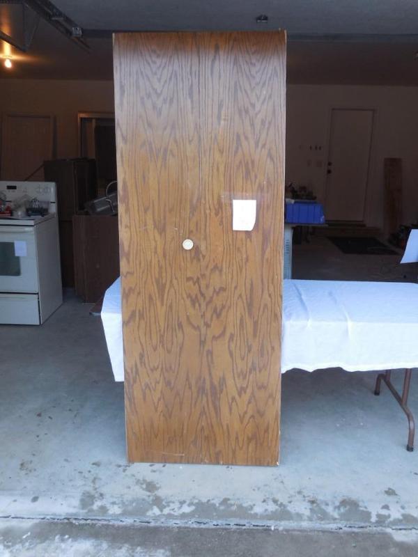 Hollow Core Closet Doors (12 a set...