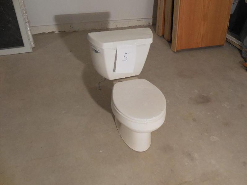 Kohler&nbspToilet Model K4020...