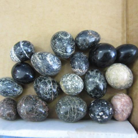 Mexican Marble  Granite Eggs, poli...