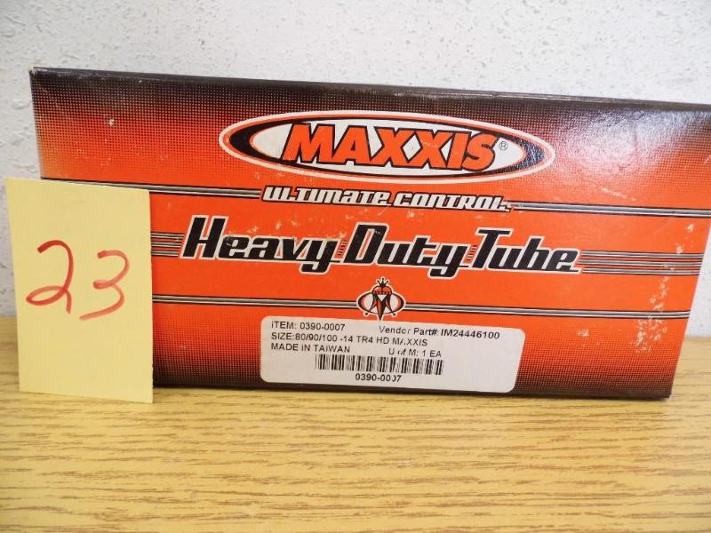 lot 23 image: Maxxis Ultimate Control Heavy Duty ...