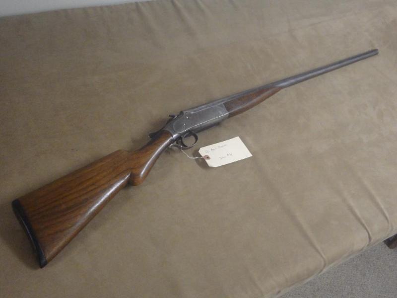 lot 8 image: Iver Johnsons Champion Single Shot...