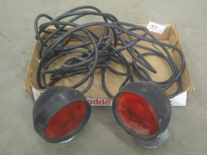 lot 59 image: 12Volt Magnetic Towing Lights...