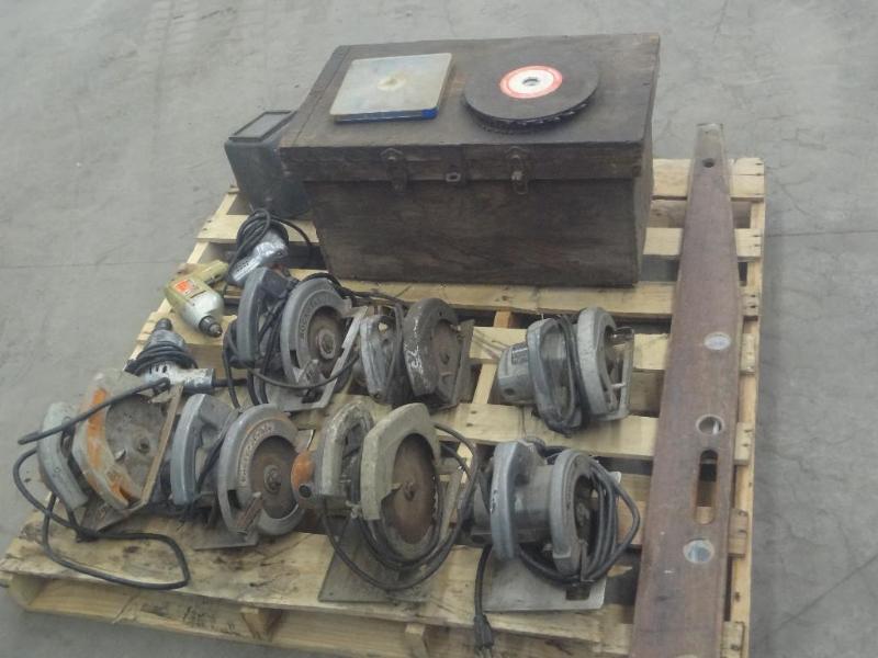 lot 69 image: Large Lot Of Vintage Tools Drills,...