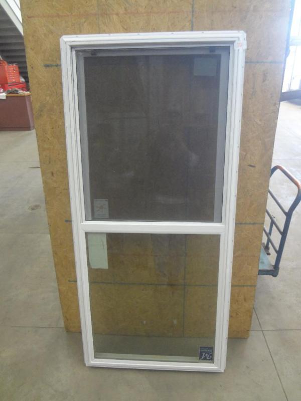 lot 72 image: New Marquee 32&quotx69.5" Vin...
