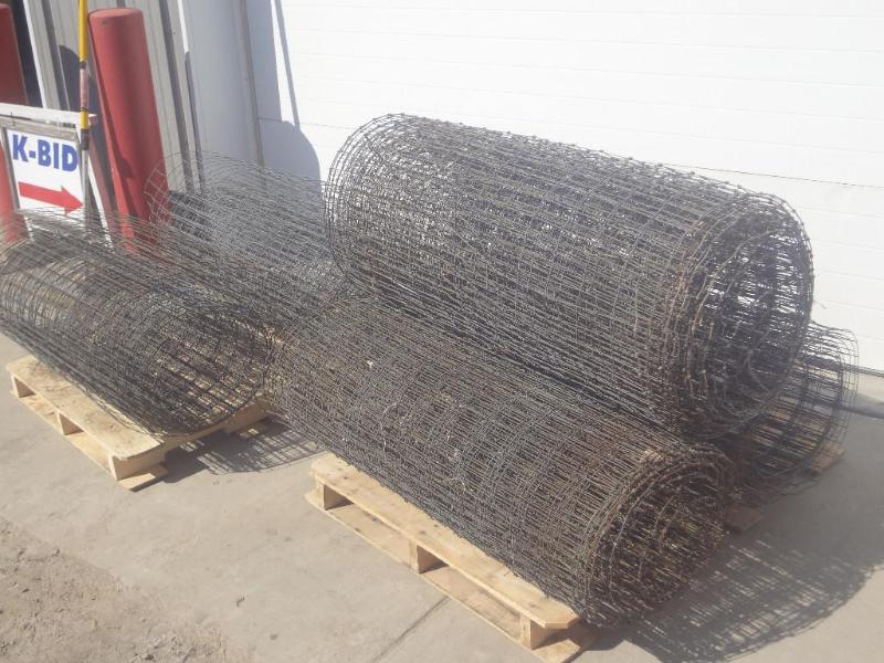 lot 73 image: (5) Rolls Of Heavy Gauge Wire Fence...