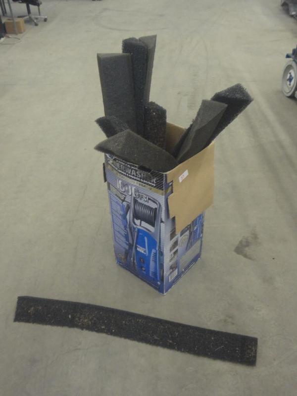 lot 89 image: Box Of Gutter Filters...