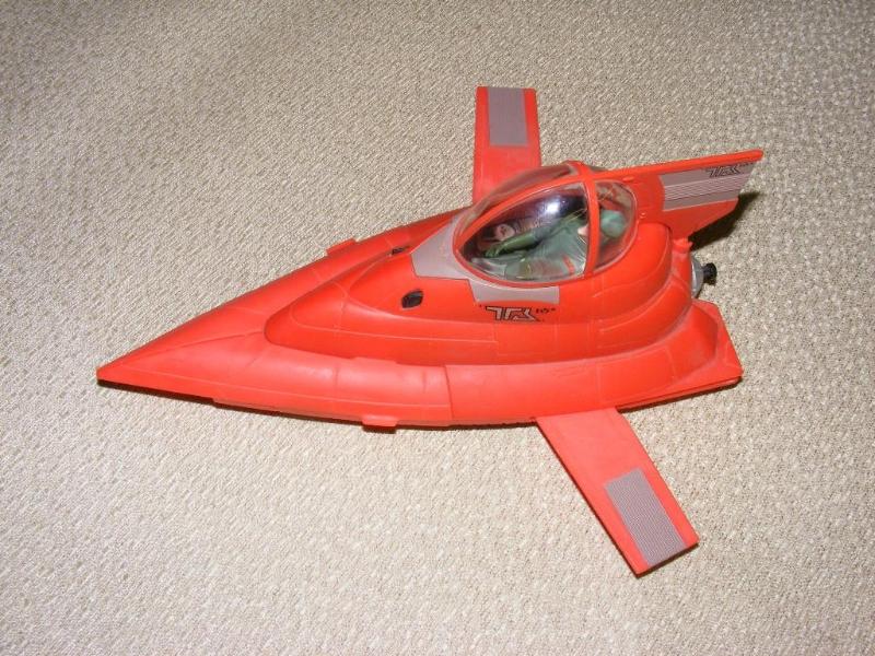 lot 10 image: Star Wars Space Vehicle 1997 ...