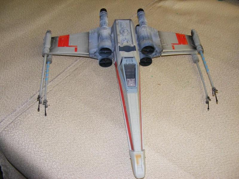 lot 29 image: X-wing Starfighter 2002 Lucas...