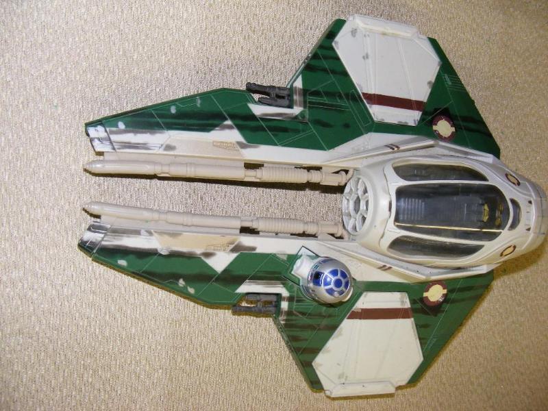 lot 30 image: Jedi&nbspStarfighter Dist. b...
