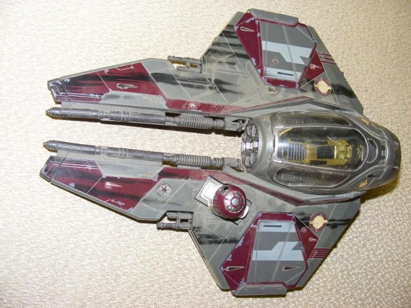 lot 38 image: Jedi&nbspStarfighter Dist. b...