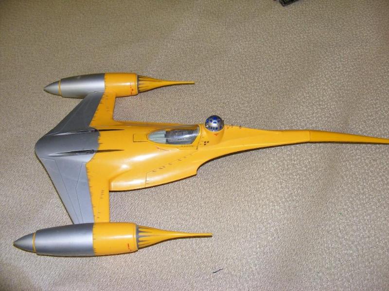 lot 41 image: Naboo Starfighter Art & T...
