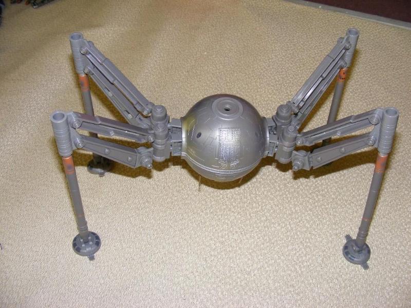 lot 46 image: Star Wars Land VehicleCrawler
